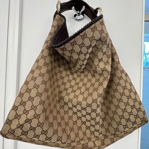 Authentic Gucci Horsebit hobo bag